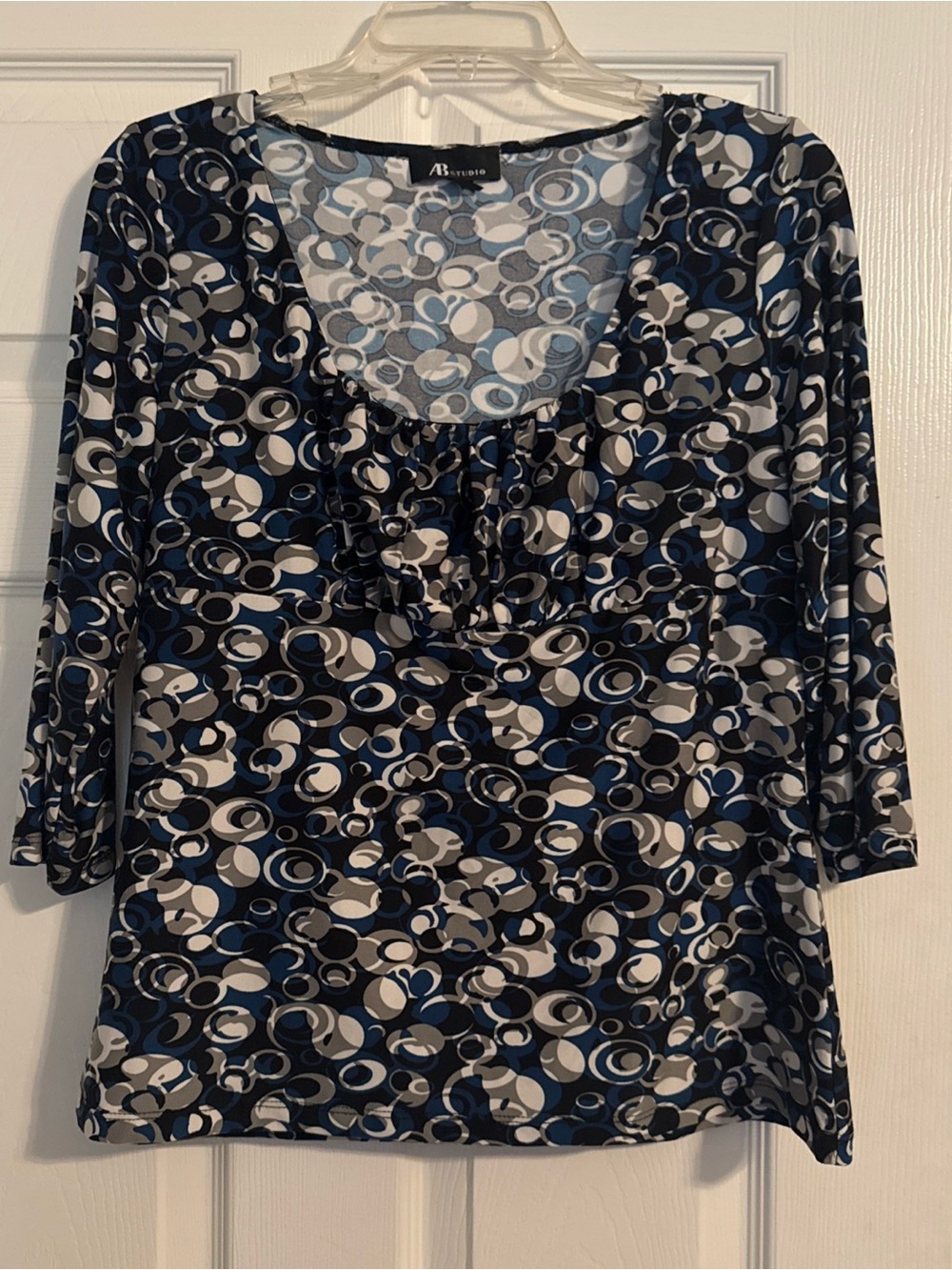 AB Studio Navy, White and Gray Abstract Circle Scoop Neck Long Sleeve Top